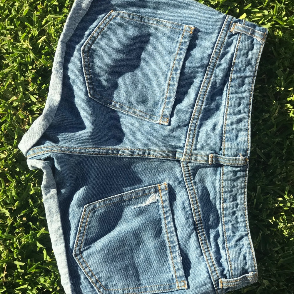 Stylish jean shorts